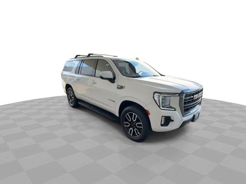 Summit White 2022 GMC Yukon XL 4WD AT4
