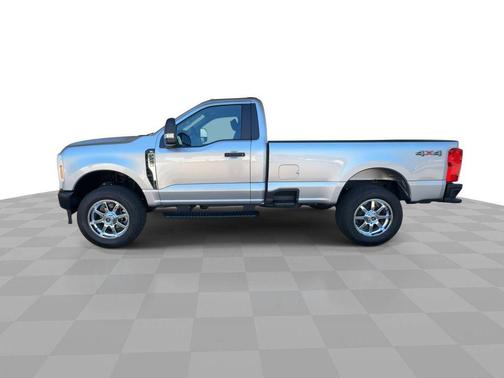 Iconic Silver Metallic 2024 Ford F-250 XL
