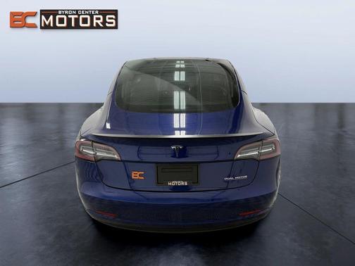 2022 Tesla Model 3 Performance