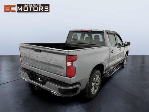Gray 2021 Chevrolet Silverado 1500 RST