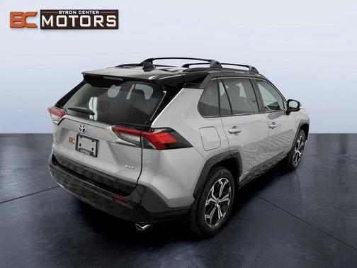 Silver Sky Metallic w/Midnight Black Roof 2021 Toyota RAV4 Prime XSE