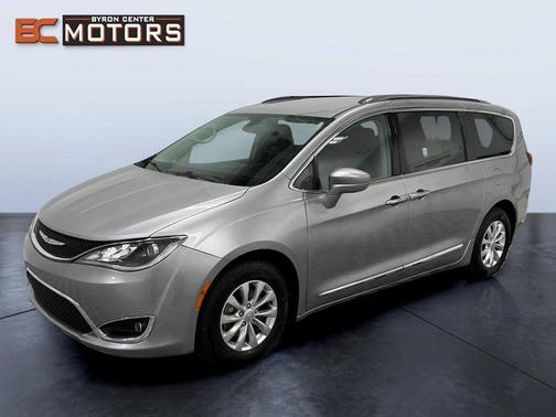 2018 Chrysler Pacifica Touring-L