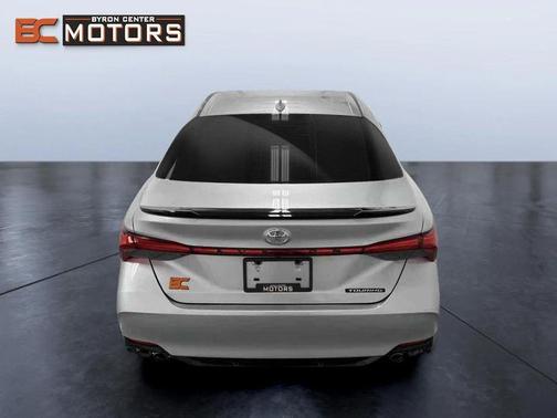 2019 Toyota Avalon Touring