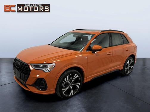 2023 Audi Q3 45 S line Premium Plus