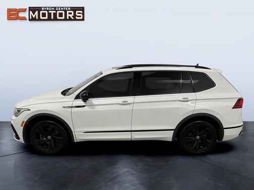2023 Volkswagen Tiguan 2.0T SE R-Line Black 4MOTION