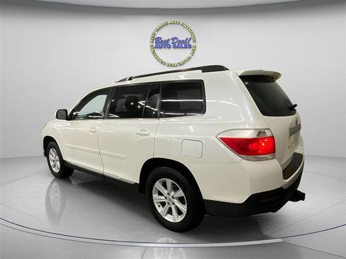 2013 Toyota Highlander SE