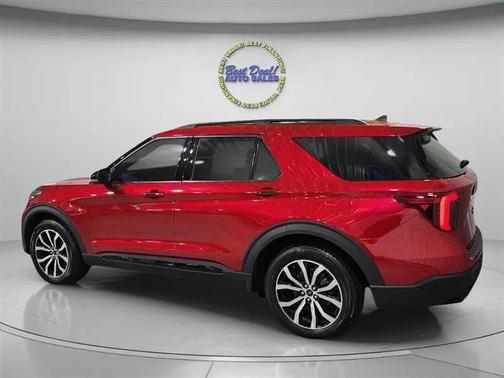 Rapid Red Metallic Tinted Clearcoat 2021 Ford Explorer ST