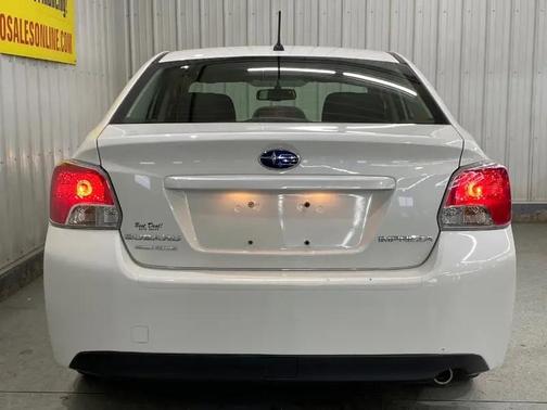 2014 Subaru Impreza 2.0i