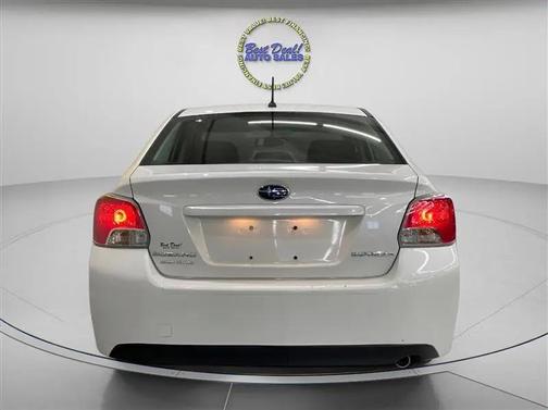 2014 Subaru Impreza 2.0i