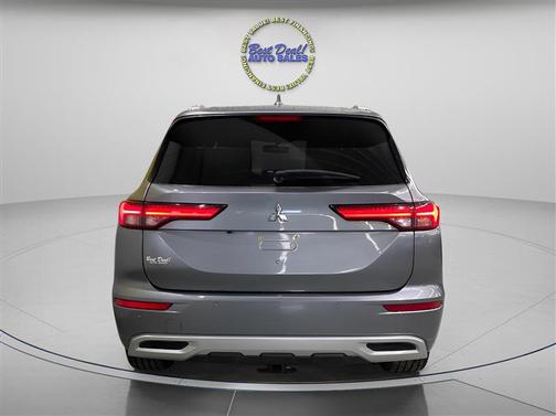 2022 Mitsubishi Outlander SEL