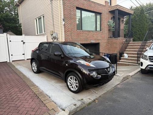 2014 Nissan Juke S AWD 4dr Crossover