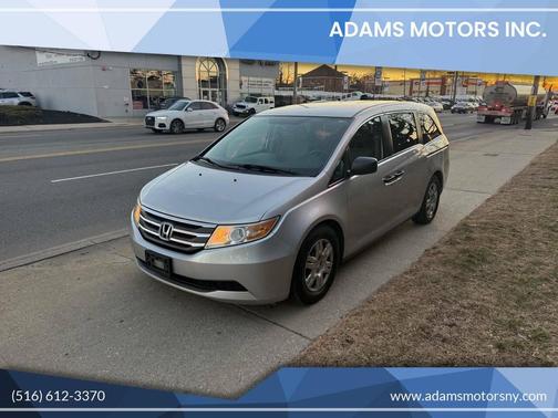 Gray 2012 Honda Odyssey LX