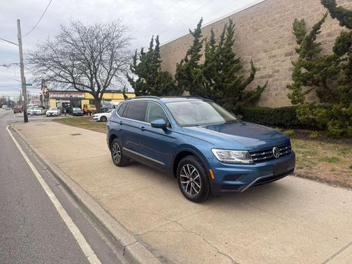 2020 Volkswagen Tiguan 2.0T SE