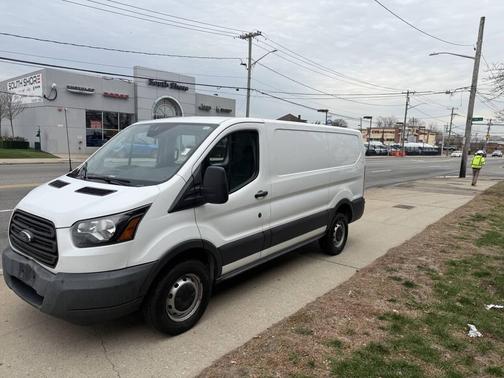 2017 Ford Transit-250 Base