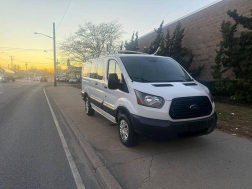 2017 Ford Transit-250 Base