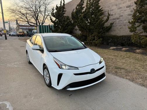 2019 Toyota Prius L