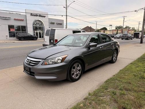 Gray 2012 Honda Accord SE