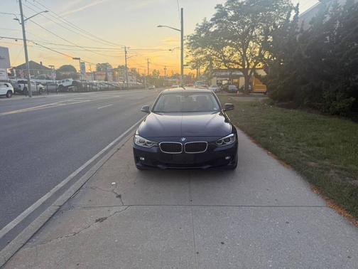 2013 BMW 328 328i xDrive AWD 4dr Sedan