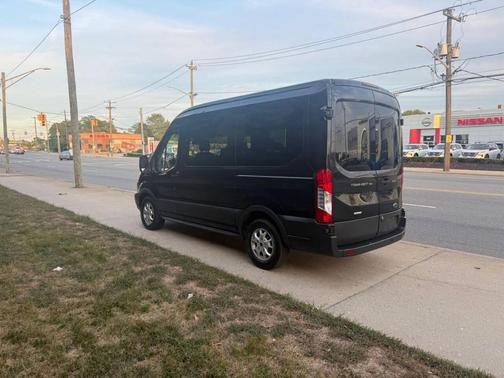 2015 Ford Transit-150 XLT