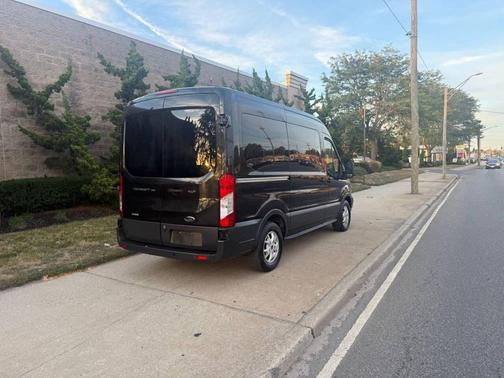 2015 Ford Transit-150 XLT