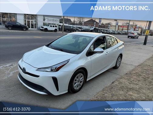 2019 Toyota Prius L