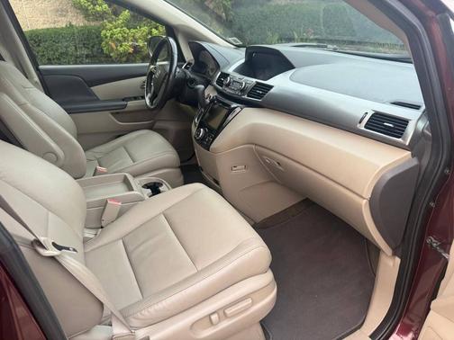 2016 Honda Odyssey EX