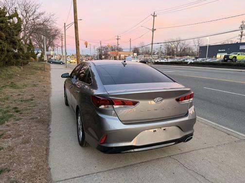 2018 Hyundai SONATA SEL