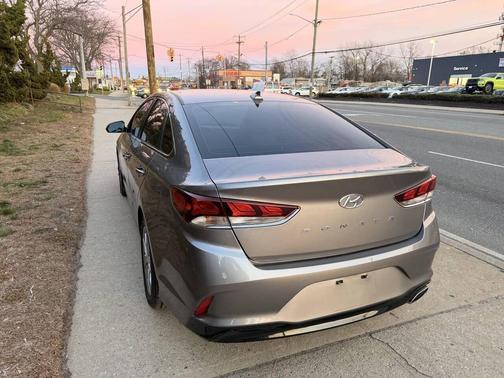 2018 Hyundai SONATA SEL