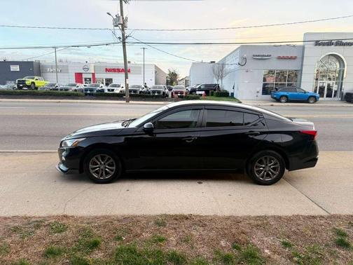 2020 Nissan Altima 2.5 S 4dr Sedan