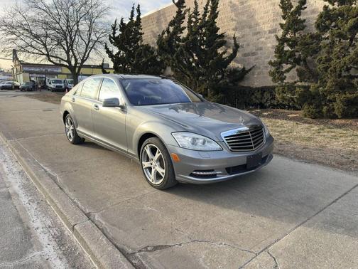 2013 Mercedes-Benz S-Class S 550 4MATIC AWD 4dr Sedan