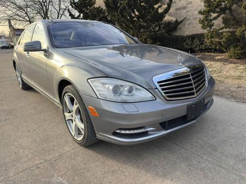 2013 Mercedes-Benz S-Class S 550 4MATIC AWD 4dr Sedan