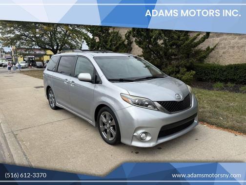 2015 Toyota Sienna SE Premium