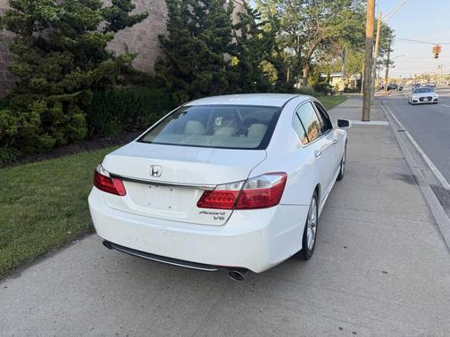 White 2013 Honda Accord EX-L