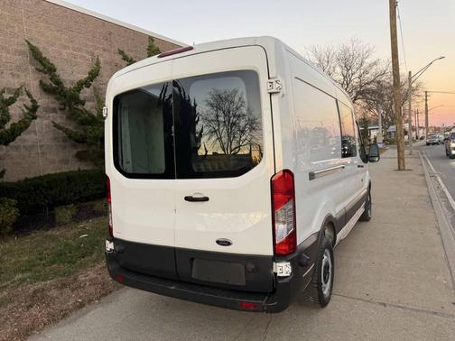 2015 Ford Transit-250 Base