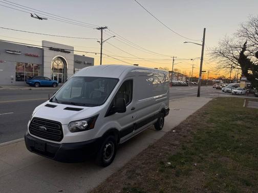 2015 Ford Transit-250 Base