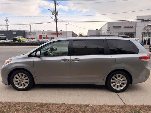 2012 Toyota Sienna Limited
