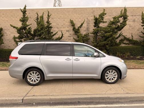 2012 Toyota Sienna Limited