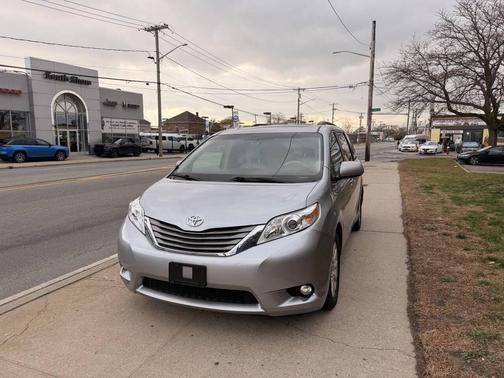2012 Toyota Sienna Limited