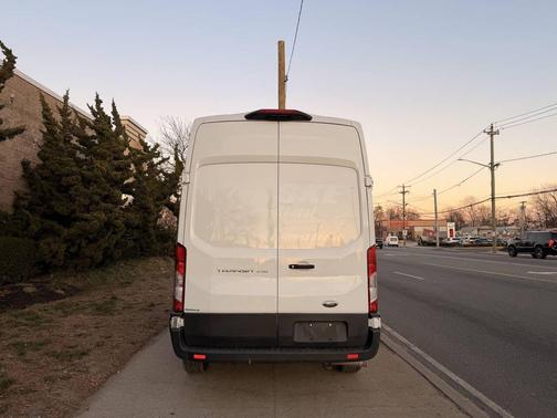 2021 Ford Transit-250 Base