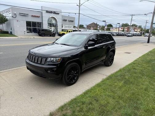 2018 Jeep Grand Cherokee Altitude