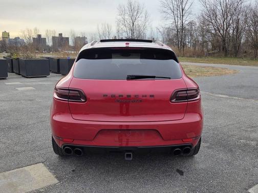 2017 Porsche Macan GTS