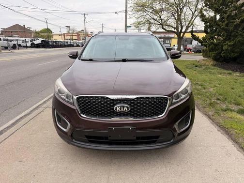 Burgundy 2016 Kia Sorento LX