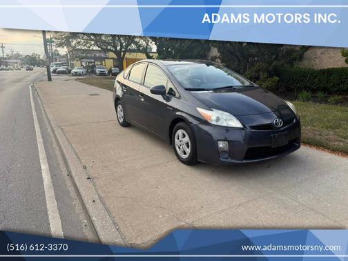 2010 Toyota Prius III