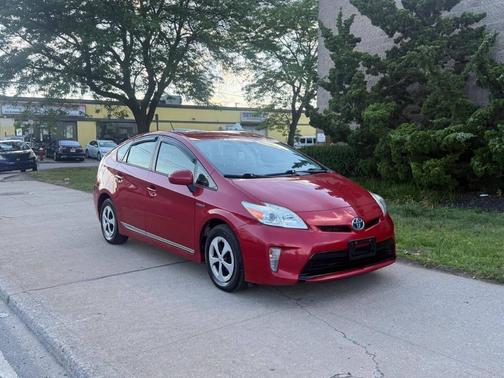 Red 2015 Toyota Prius Four