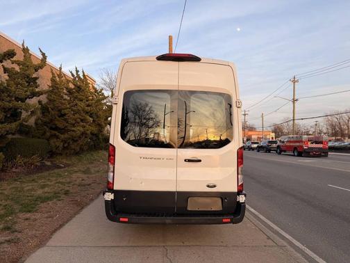 2018 Ford Transit-250 Base