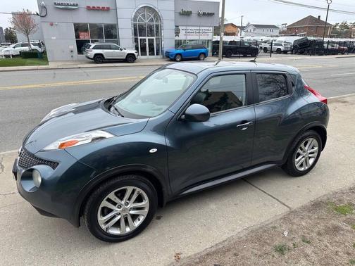 2011 Nissan Juke SL AWD 4dr Crossover