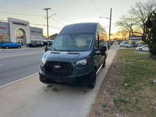 2021 Ford Transit-250 Base