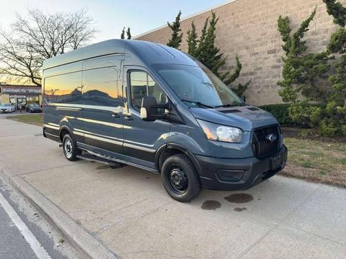 2021 Ford Transit-250 Base