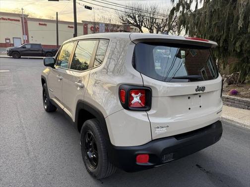 2016 Jeep Renegade Sport