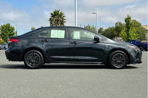 2022 Toyota Corolla Hybrid SE